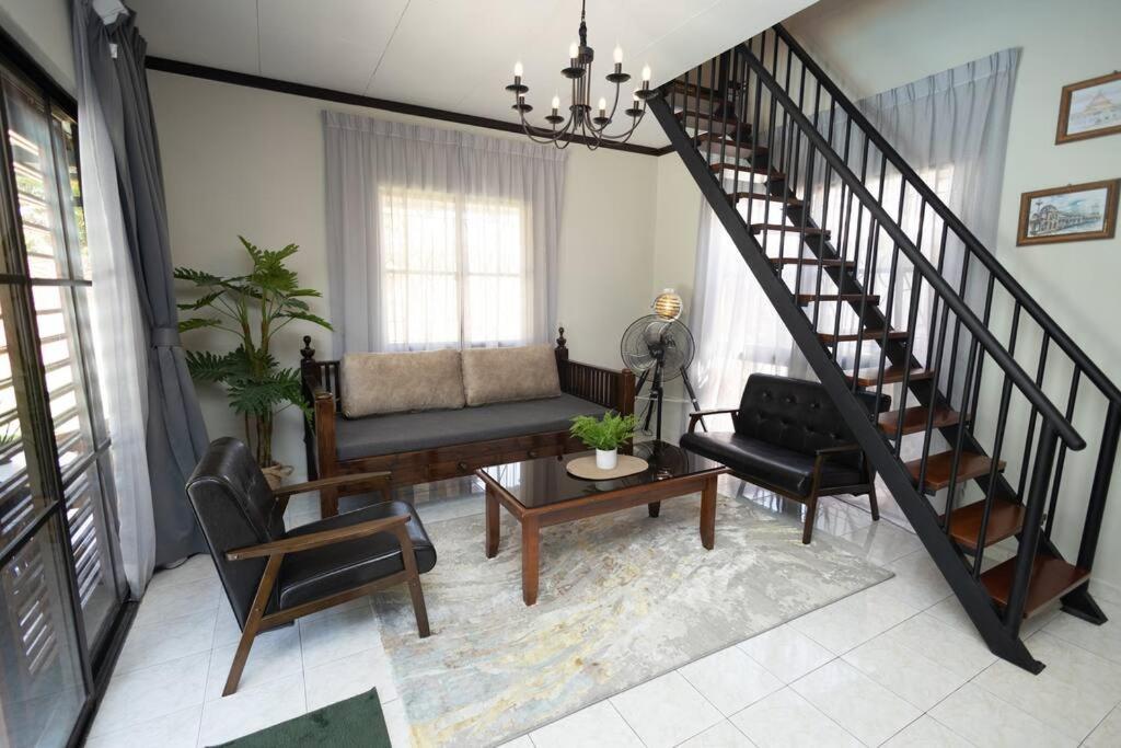 Loft Villa 1190 - Islamic Homestay Malacca Esterno foto